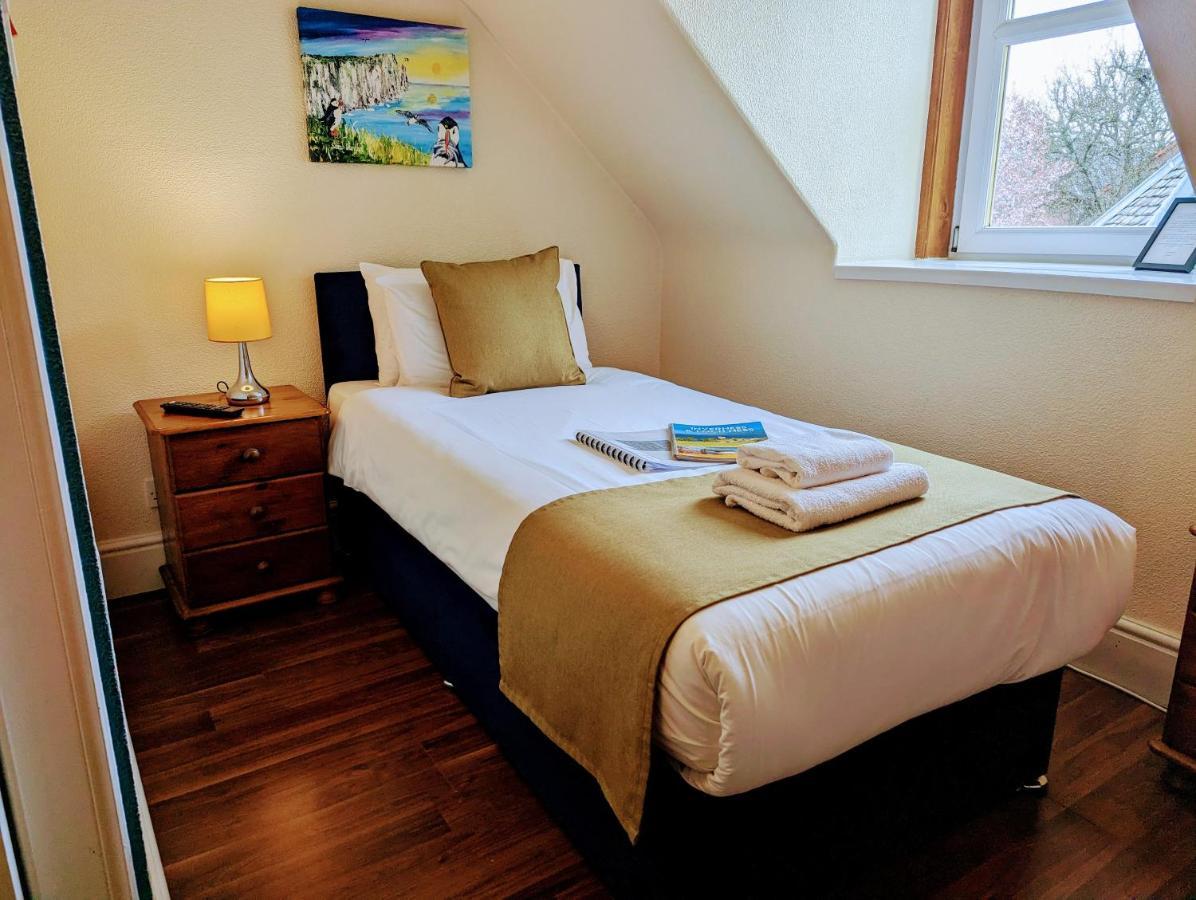 The Coo'S Guest House Inverness Bagian luar foto