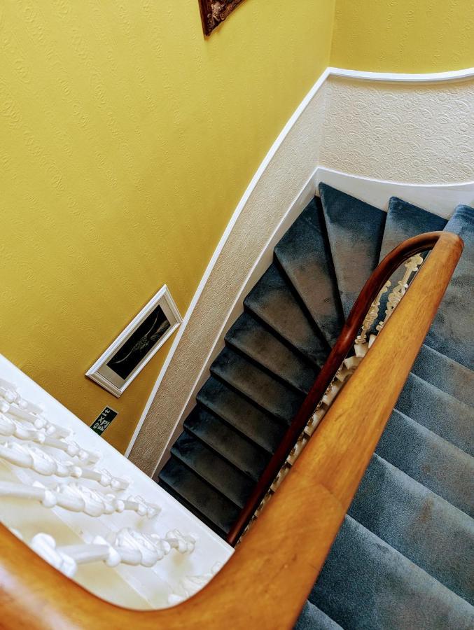 The Coo'S Guest House Inverness Bagian luar foto