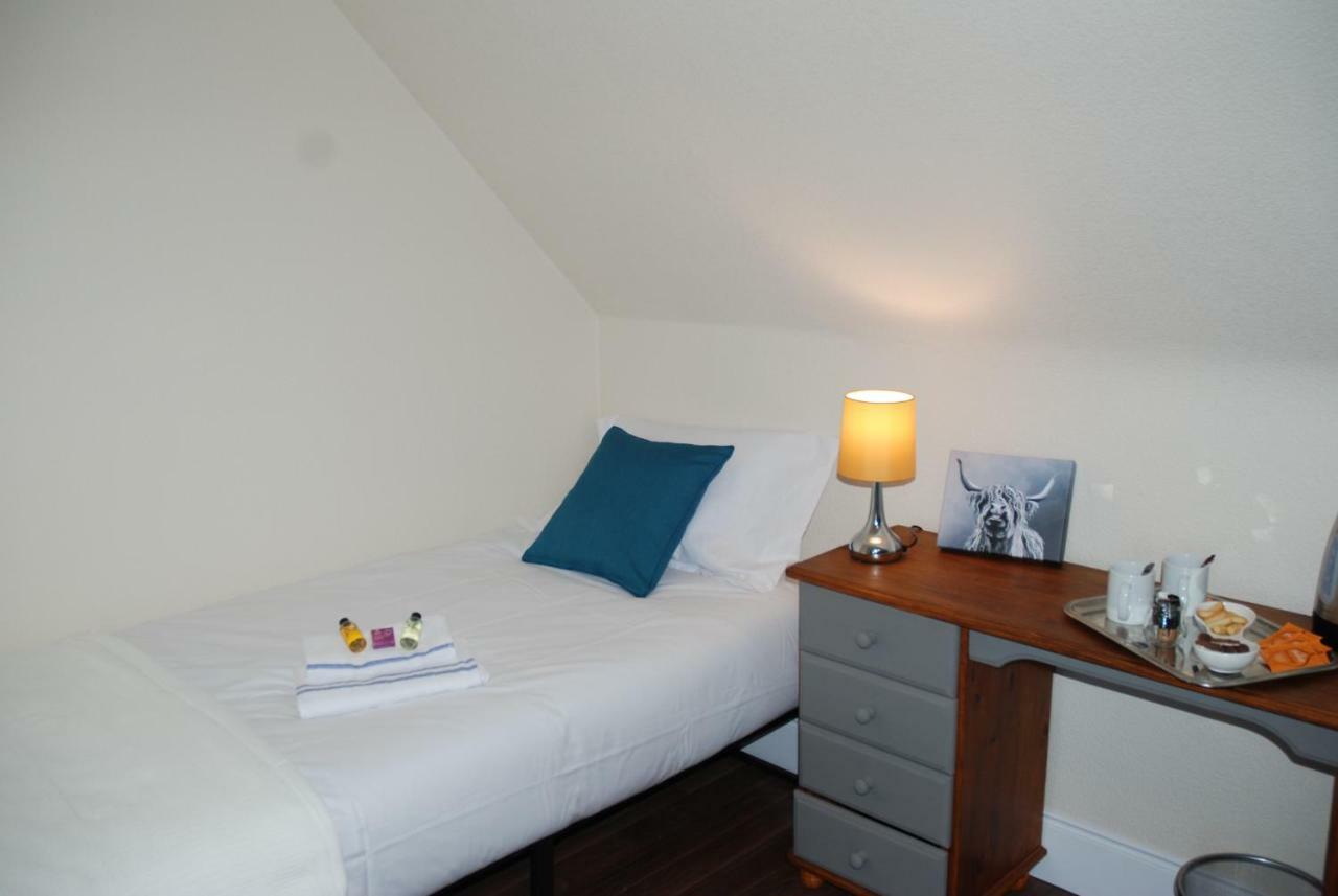 The Coo'S Guest House Inverness Bagian luar foto